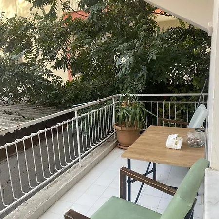 Center Comfortable Apartment *